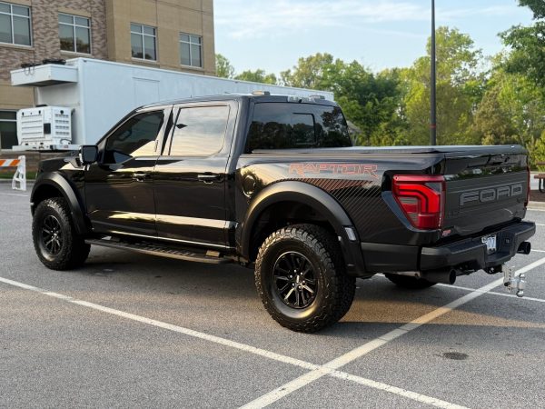 7 2024 Ford F-150 Raptor