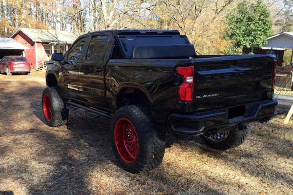 8 2022 Chevrolet Silverado 1500 LT Trail Boss 4×4