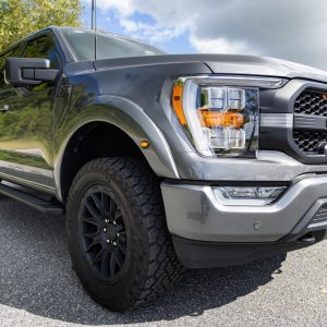 8 2023 Ford F-150 XLT Roush 4×4