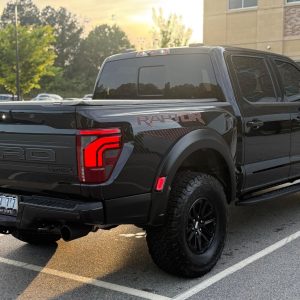 8 2024 Ford F-150 Raptor