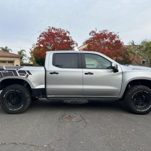 8 2023 Chevrolet Silverado 1500 ZR2 4×4