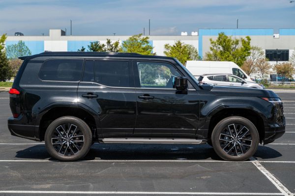 8 2024 Lexus GX 550 Premium+