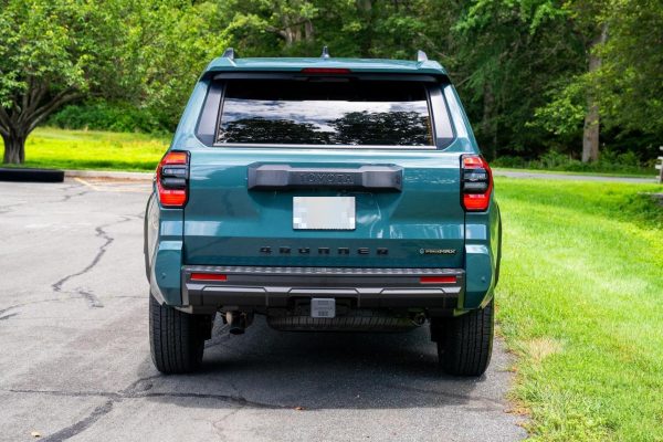 9 2025 Toyota 4Runner TRD Off-Road Premium 4×4