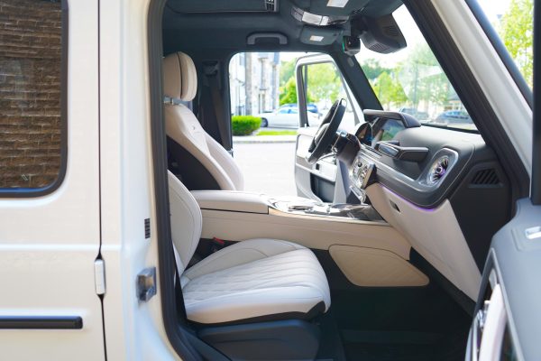 92vW6qXA-LvN3YAu 2025 Mercedes-AMG G63