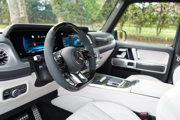 92vW6qXA-QSNc_QV 2025 Mercedes-AMG G63