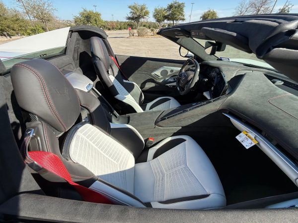 9X7RA5Aq-ol0Tf98 2023 Chevrolet Corvette Z06 Convertible 70th Anniversary Edition