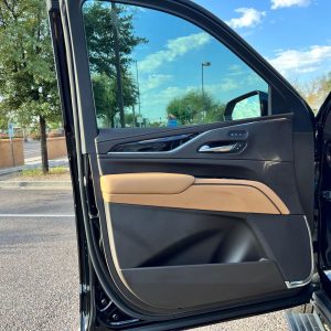 KDqBRDQE-B3LKOOVLrm 2023 Cadillac Escalade 4WD Sport