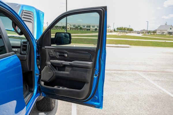 KYAQEmMx-ksWMc5t1R4 2022 Ram 1500 TRX