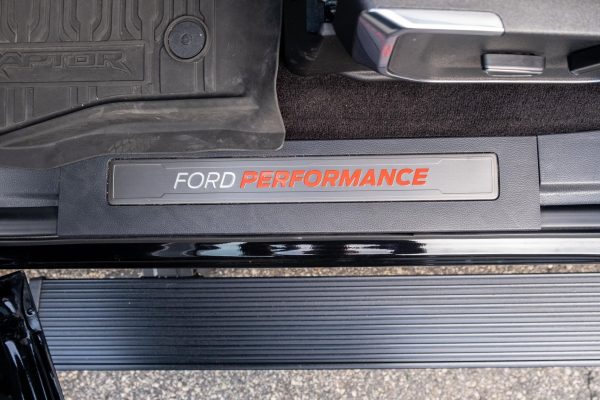 KZD8XJ8G-2NZmS8M 2022 Ford F-150 Hennessey VelociRaptor 600