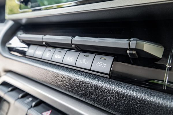 KZR1g0Rm-PaazQtBGz0 2022 Toyota Tundra SR5 CrewMax 4×4