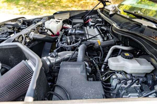 KZR1g0Rm-Qq12_GilA5 2022 Toyota Tundra SR5 CrewMax 4×4