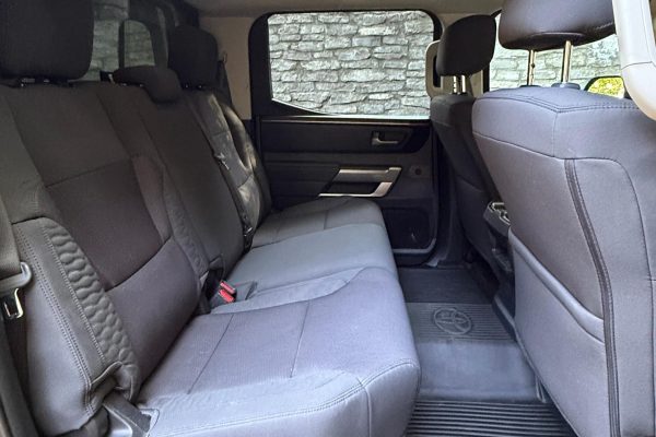 KZR1g0Rm-ZkW5Pv9aNo-(edit) 2022 Toyota Tundra SR5 CrewMax 4×4