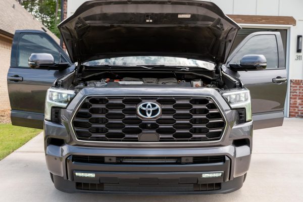 KZavOABO-8O_us_XnE_ 2023 Toyota Sequoia Platinum 4×4