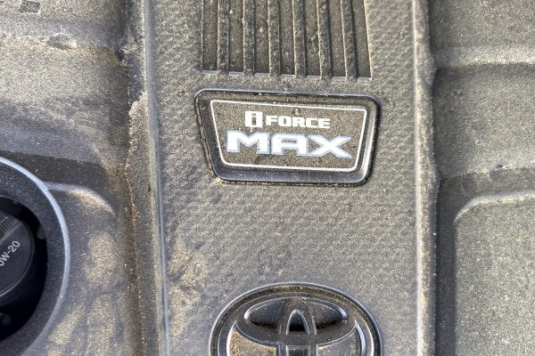 KZavOABO-96rpM1FCw- 2023 Toyota Sequoia Platinum 4×4