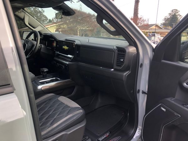 Kdb8gW0L-zGnd52IcZJ 2024 Chevrolet Silverado 1500 Crew Cab RST Black Widow 4×4