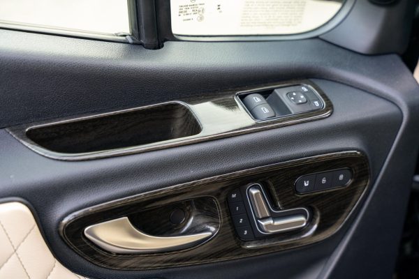 KdpdOgmQ-34gJaqi1Q3 2025 Mercedes-Benz Sprinter 3500XD Ultimate Toys Coach