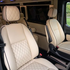 KdpdOgmQ-XxptLU1Z1s 2025 Mercedes-Benz Sprinter 3500XD Ultimate Toys Coach