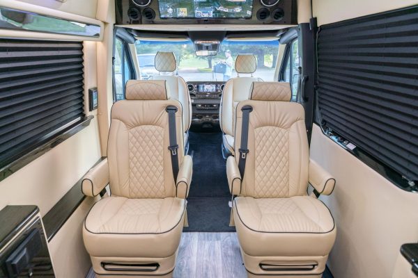 KdpdOgmQ-pr23l93ENG 2025 Mercedes-Benz Sprinter 3500XD Ultimate Toys Coach