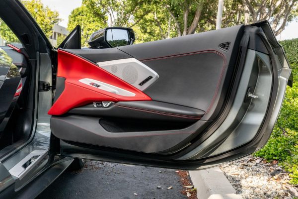 KmDny6Mp-b0cv7Tkle0D 2022 Chevrolet Corvette Stingray Coupe