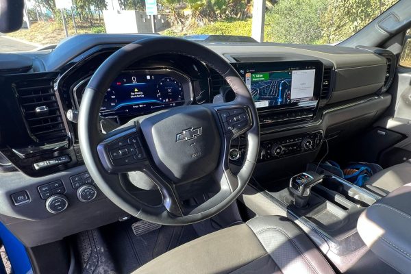 XYNuC 2023 Chevrolet Silverado 1500 ZR2 4×4