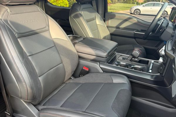 YBFZa 2024 Ford F-150 Raptor