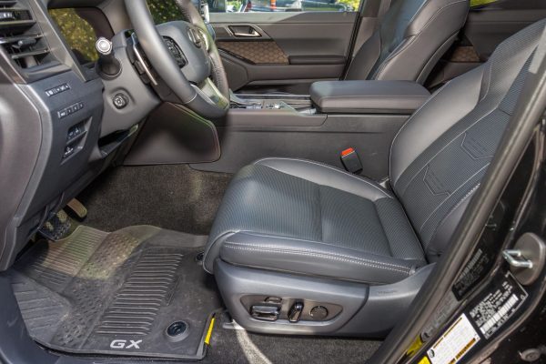 rEPxaBvV-2uLD5Pwtqg 2024 Lexus GX 550 Luxury+