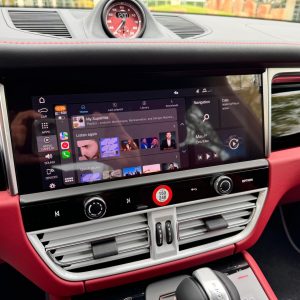 rwZy2vJZ-0WJWDehRt1R 2024 Porsche Macan