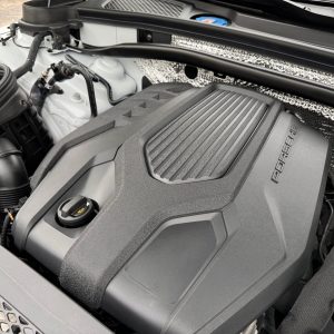 rwZy2vJZ-8hhEbMvHIoN 2024 Porsche Macan