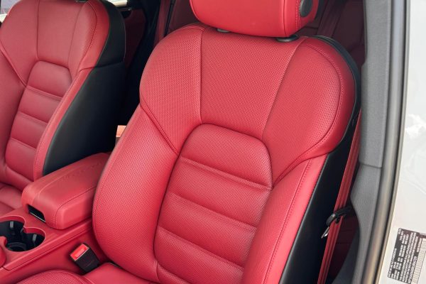 rwZy2vJZ-C1tzwrpJ-G-(edit) 2024 Porsche Macan