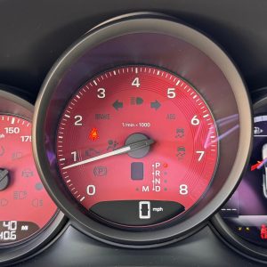 rwZy2vJZ-O9VMKH36-P-(edit) 2024 Porsche Macan