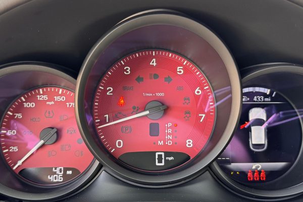 rwZy2vJZ-O9VMKH36-P-(edit) 2024 Porsche Macan