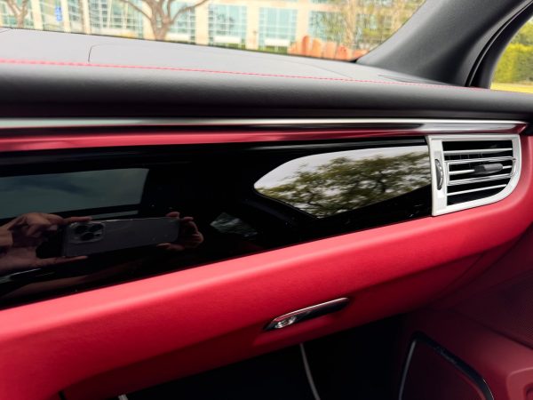 rwZy2vJZ-ZZk6jC2c33F 2024 Porsche Macan