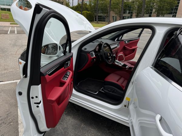 rwZy2vJZ-hmi7Q9jYu8 2024 Porsche Macan