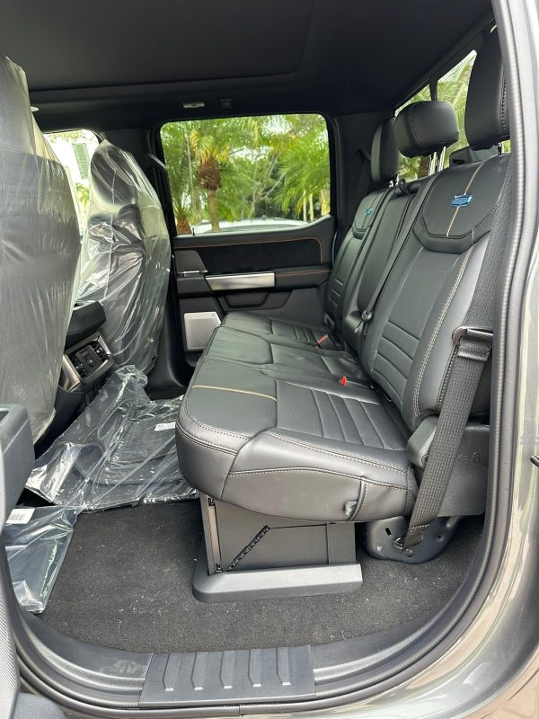 s-Cl1byr55dd 2024 Ford F-350 Super Duty Platinum Tremor Crew Cab 4×4