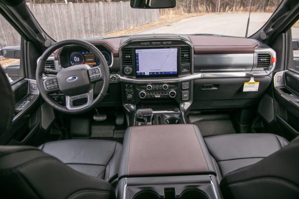 s-JQP_aMPMgxx 2023 Ford F-150 Lariat SuperCrew Hennessey Venom 775 4×4