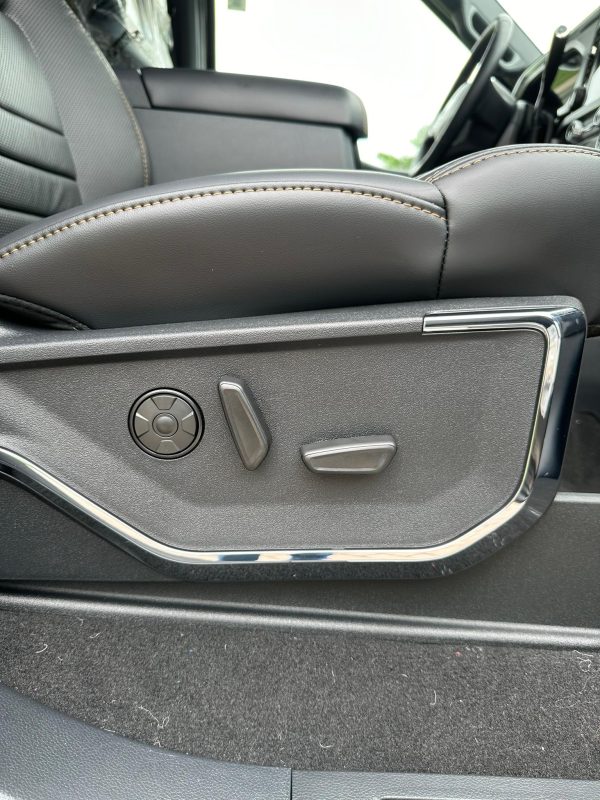 s-fjEmiBCObbn 2024 Ford F-350 Super Duty Platinum Tremor Crew Cab 4×4