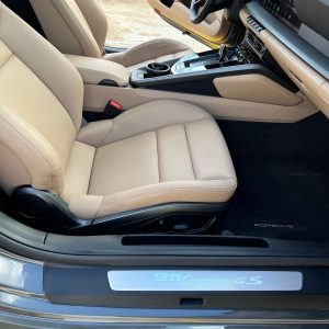 s-ls_gVoE0zuz 2023 Porsche 911 Targa 4S