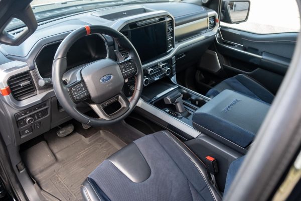 s-lvt7Zuj 2022 Ford F-150 Hennessey VelociRaptor 600